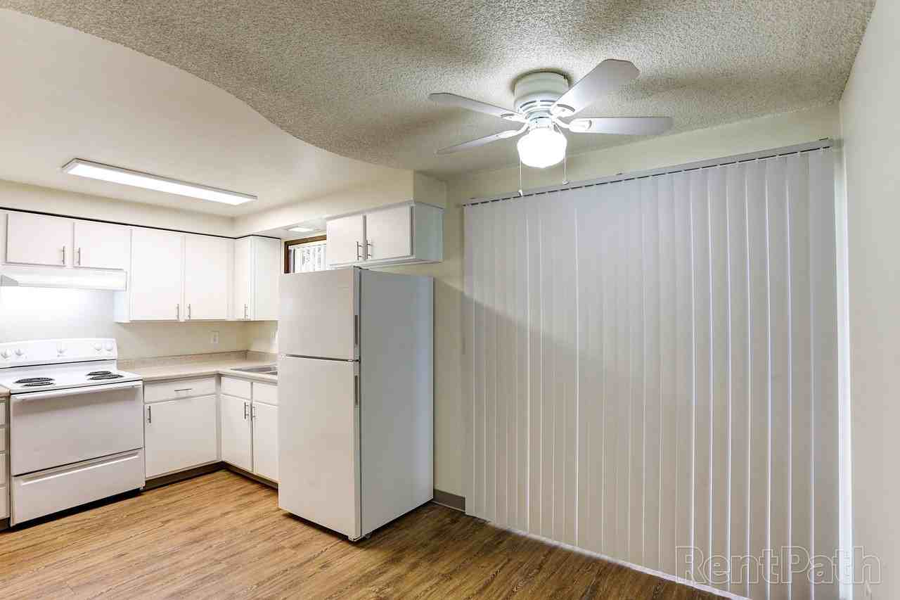 Arrowsmith Apartments - Photo 5 of 50