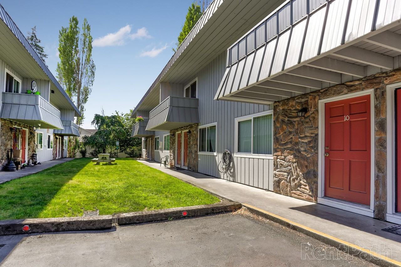 Arrowsmith Apartments - Photo 6 of 50