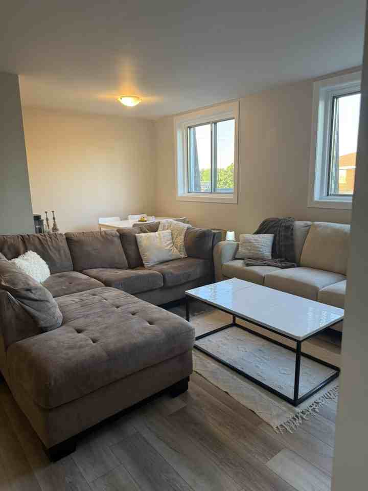112 Joseph St - Photo 2 of 6