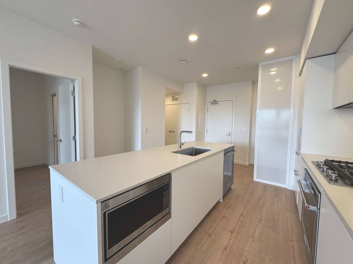 1500 Scott Crescent - Photo 5 of 24