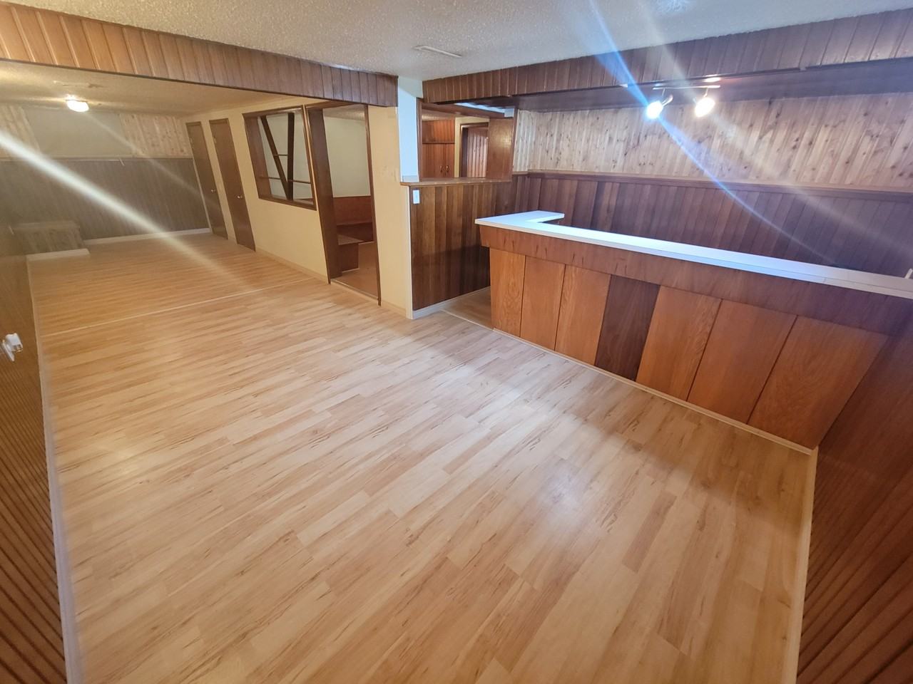9122 150 St Nw - Photo 2 of 20