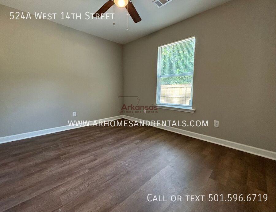 524 W 14th St Apt A - Photo 2 of 7
