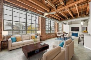 featured image of 3307 Scranton Rd
