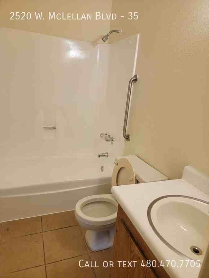 2520 W Mclellan Blvd #35 - Photo 5 of 40