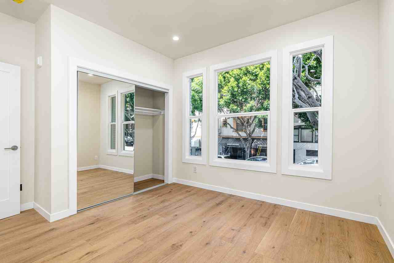 1555 Hyde St #5 - Photo 3 of 14