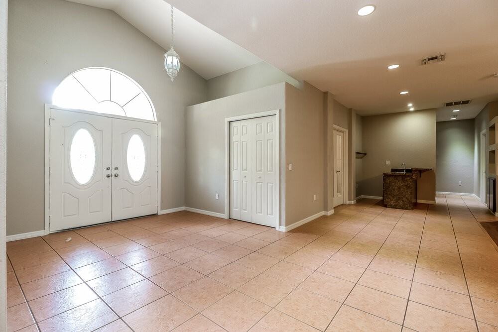 11075 Marvelwood Rd - Photo 2 of 15