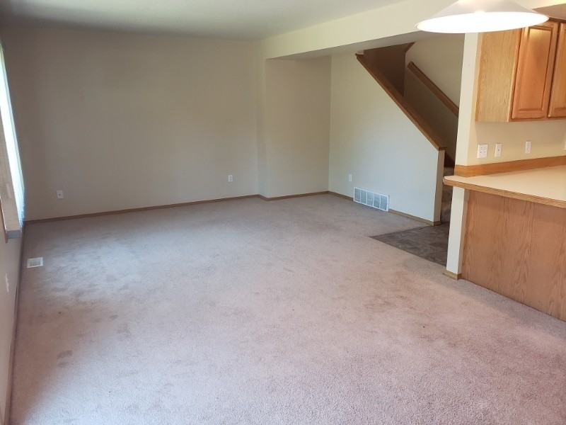 511 N 19th Ave - Photo 2 of 12