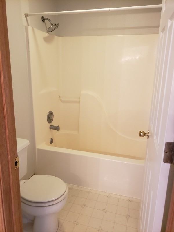511 N 19th Ave - Photo 5 of 12