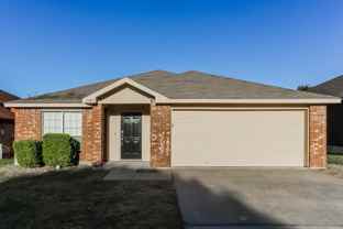 1303 Coronado Ln - Photo 1 of 1