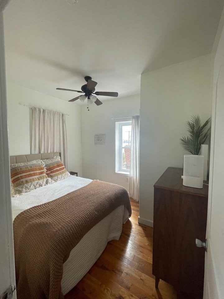 2400 Carpenter St #3rdFL - Photo 7 of 10