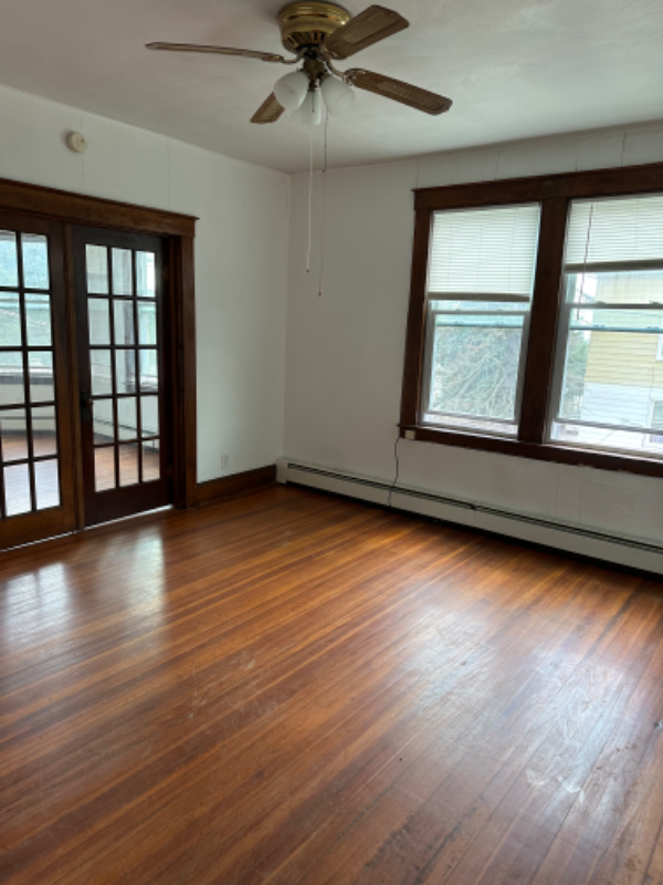 76 Sexton St New Britain #2FL - Photo 3 of 7