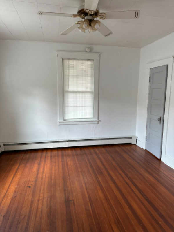 76 Sexton St New Britain #2FL - Photo 4 of 7