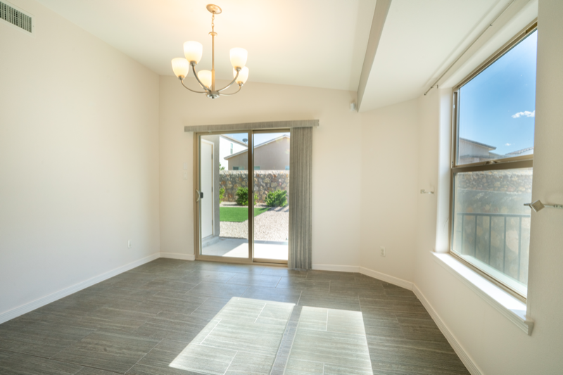 14924 Boer Trail Ave - Photo 7 of 33