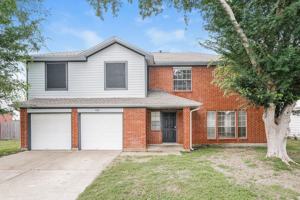 featured image of 8310 Woodland Willows Dr