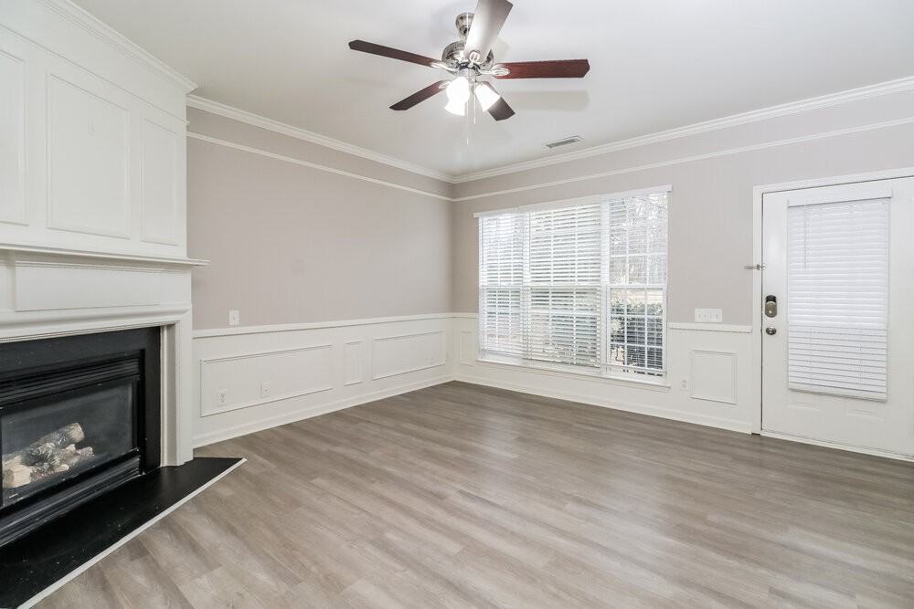 11814 Nestar Pl - Photo 5 of 15