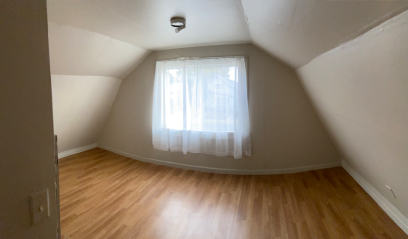 1148 Mckinley Ave - Photo 4 of 13