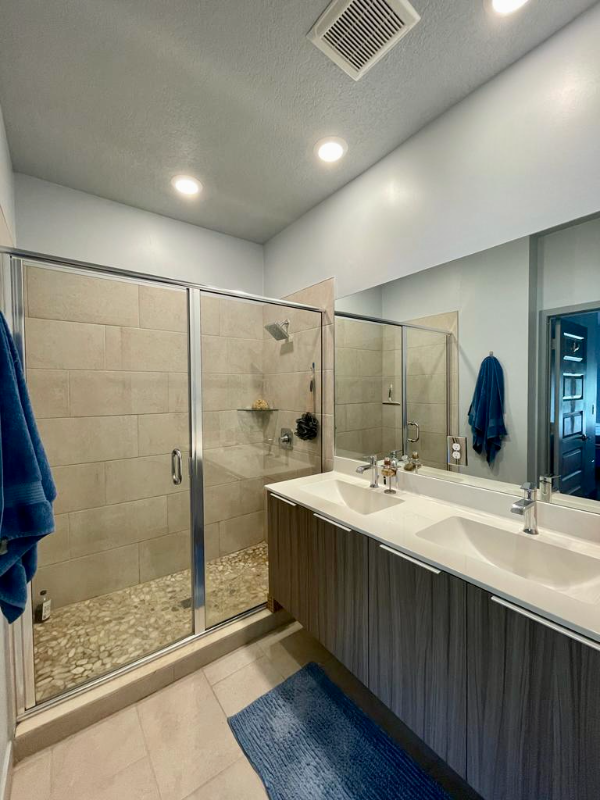 4940 Nw 83rd Ave - Photo 6 of 18