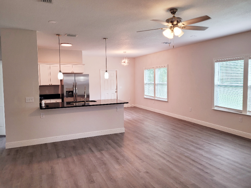 556 Nw 259th Ter - Photo 4 of 29