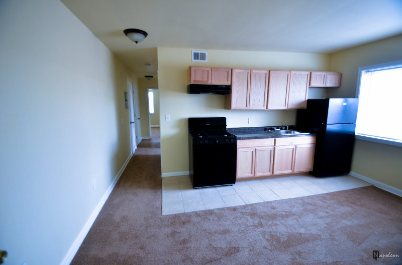 2936 Knox Pl Se - Photo 4 of 9