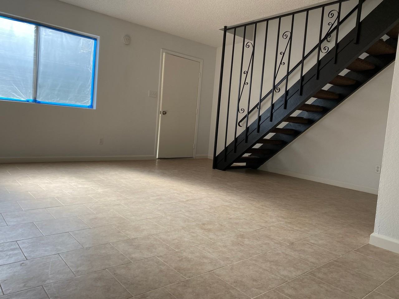 4225 Parkwood Ct #4 - Photo 7 of 20