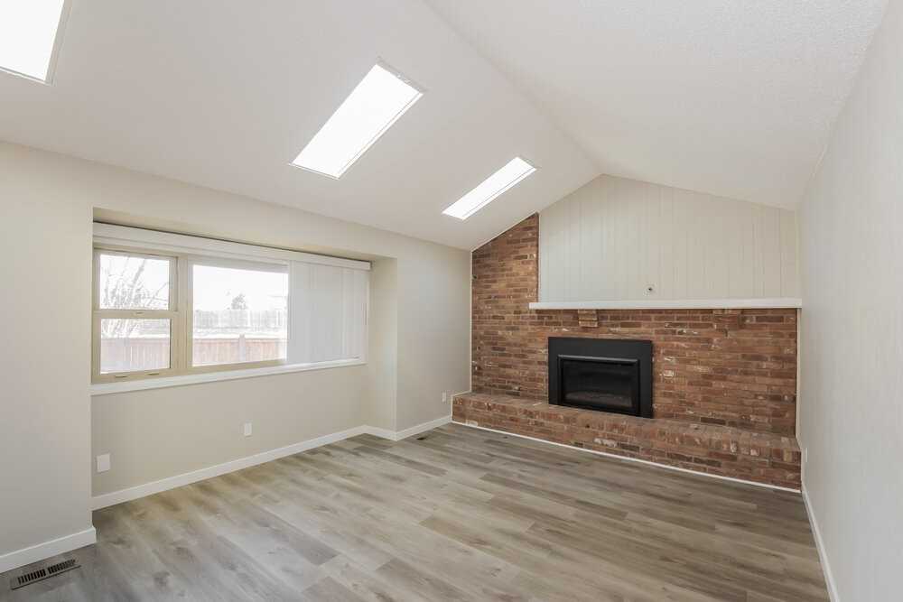 4792 S Gar Way - Photo 6 of 21