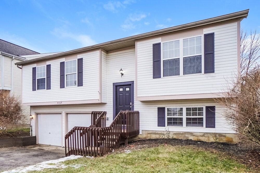 5769 Sundial Dr - Photo 4 of 17