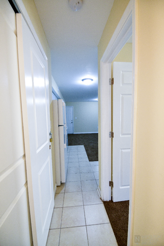 945 Division Ave Ne #1 - Photo 4 of 7