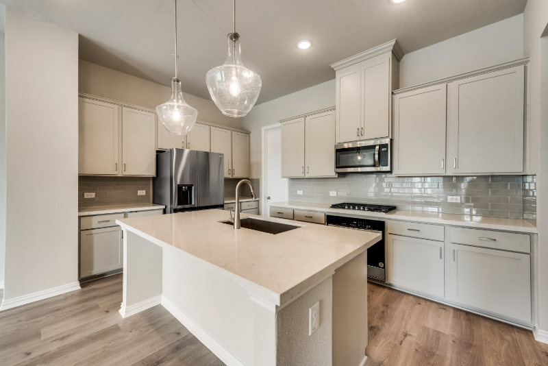 333 Ukiah St - Photo 5 of 32