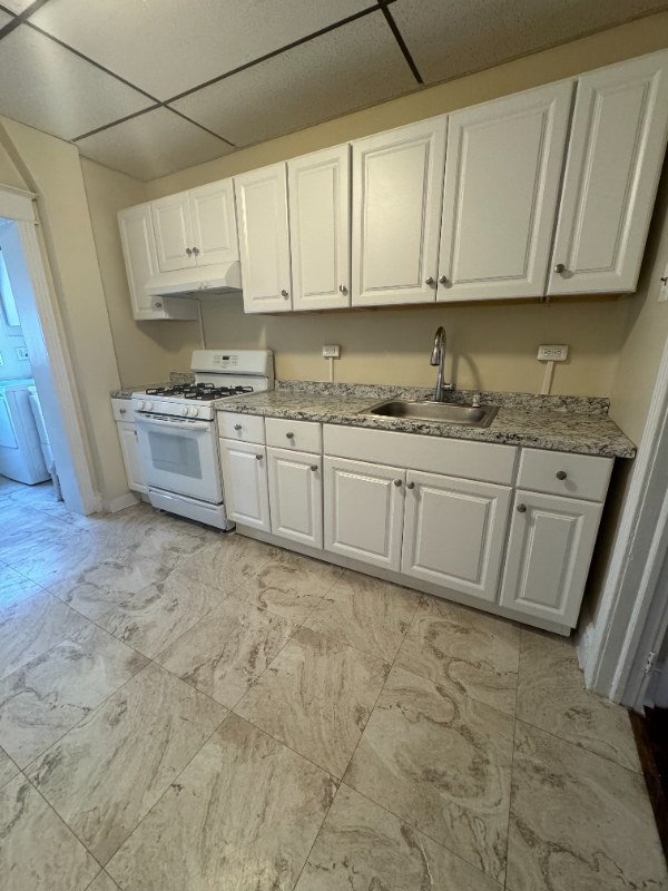 1537 S Bailey St - Photo 2 of 13
