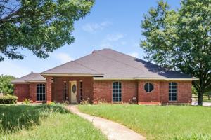 featured image of 1200 Lake Grove Ln