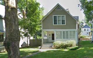 featured image of 208 E Northwood Ave