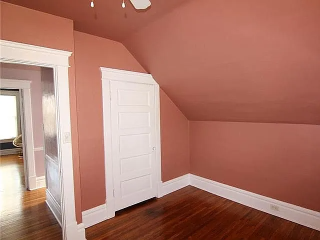 208 E Northwood Ave - Photo 4 of 10
