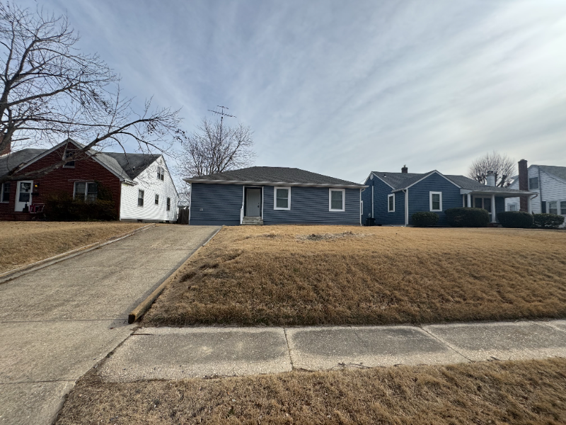 617 Fairview Ave - Photo 2 of 20