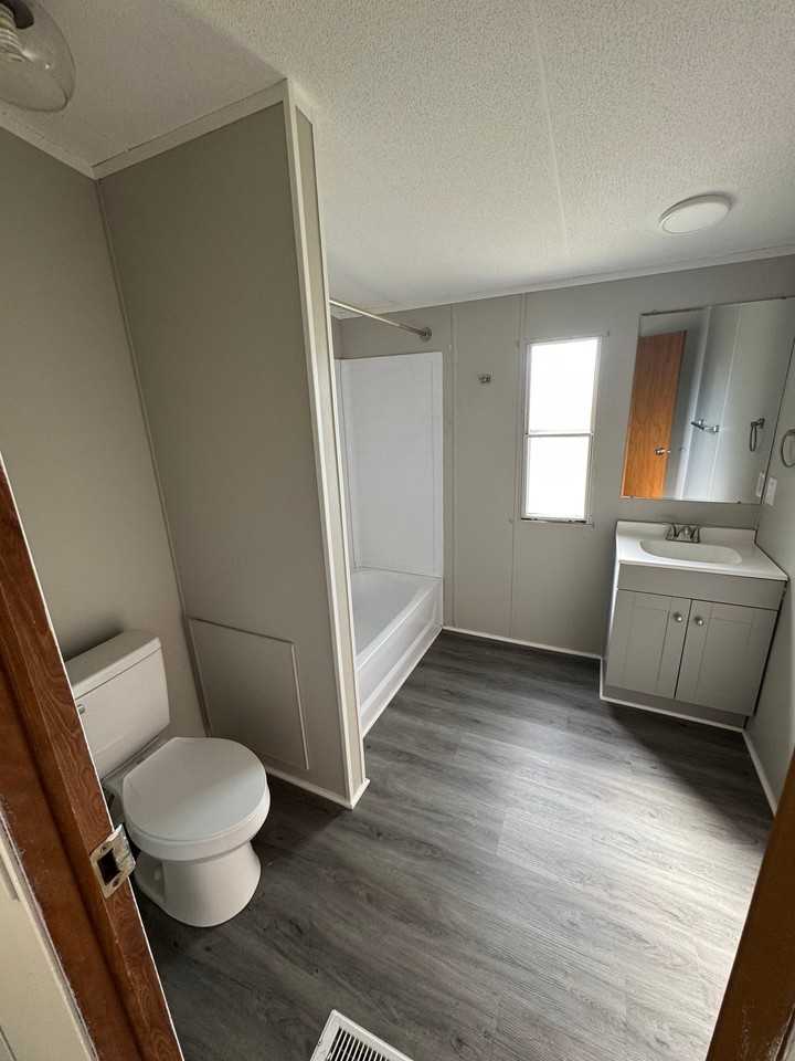 26892 Horse St - Photo 6 of 7