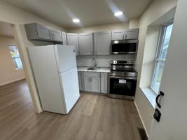 featured image of 617A Fairview Ave #617B