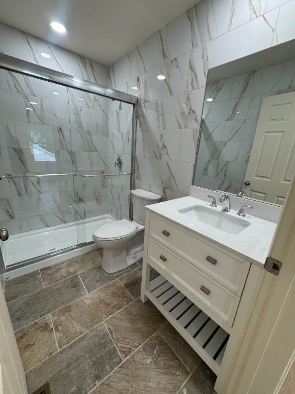 617A Fairview Ave #617B - Photo 4 of 12