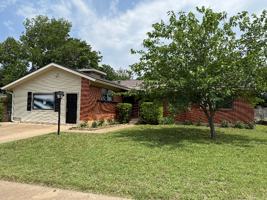 featured image of 8274 Lifford Pl