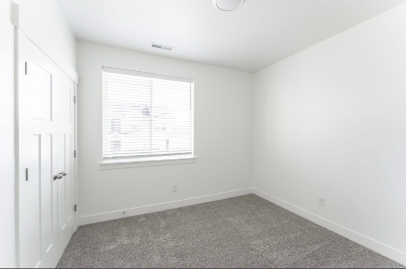 1423 Nw #B204 - Photo 3 of 13