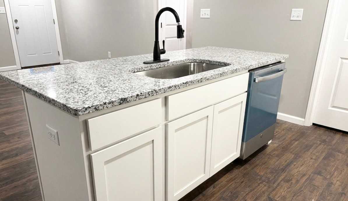 2423 S Chatfield Rd - Photo 3 of 21