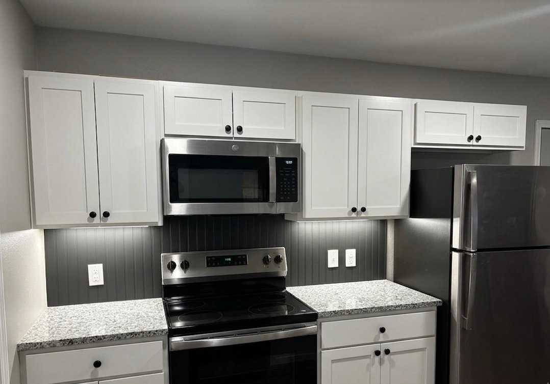 2423 S Chatfield Rd - Photo 4 of 21