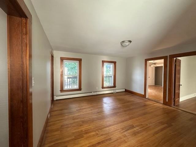 326 Lake Ave - Photo 2 of 15