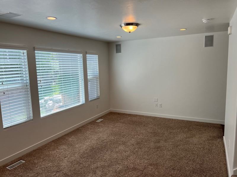 14285 S Side Hill Ln - Photo 6 of 31