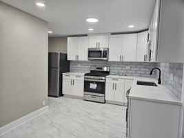 featured image of 1020 S Park Blvd