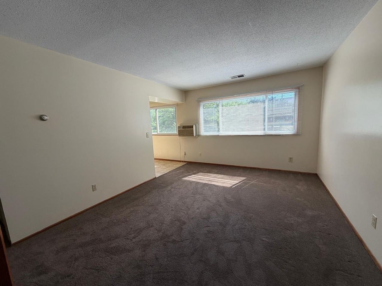 4819 Azelia Ave N #8 - Photo 3 of 7