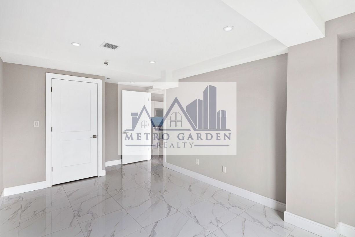 177-30 Wexford Terrace #404 - Photo 5 of 12