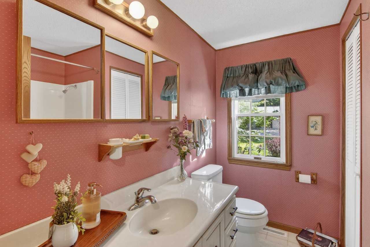 508 Lyon Lake Rd #1 - Photo 5 of 12