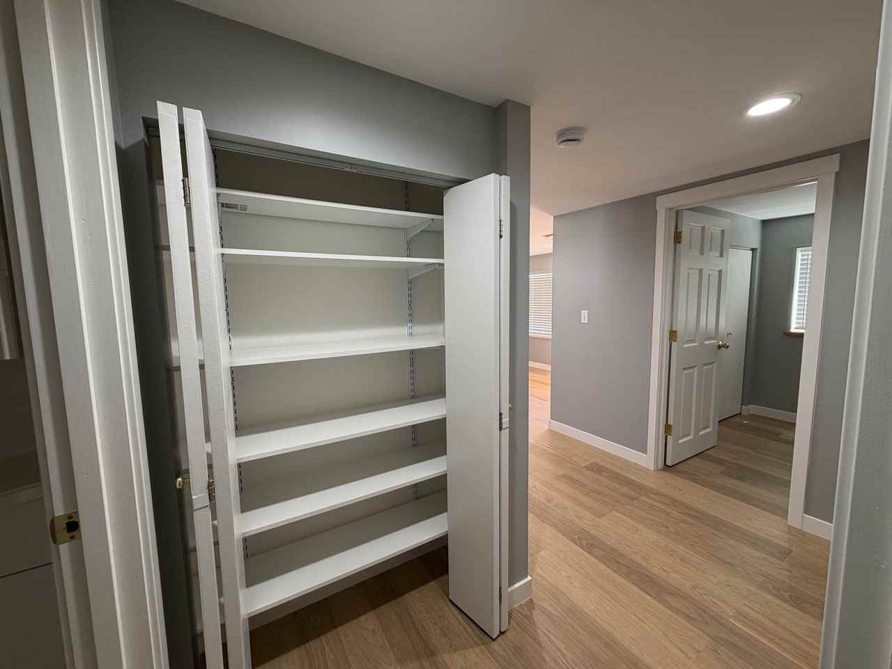 809 Stanton Ave - Photo 7 of 21