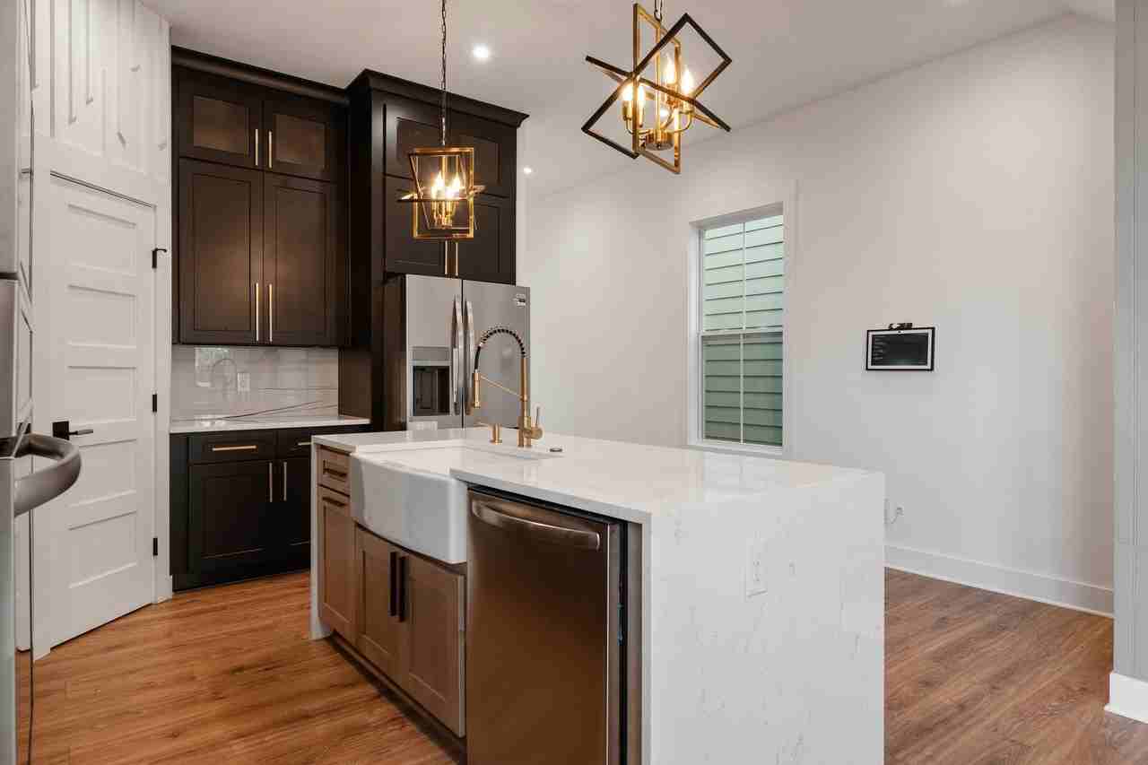 151A Fain St #1A - Photo 4 of 10
