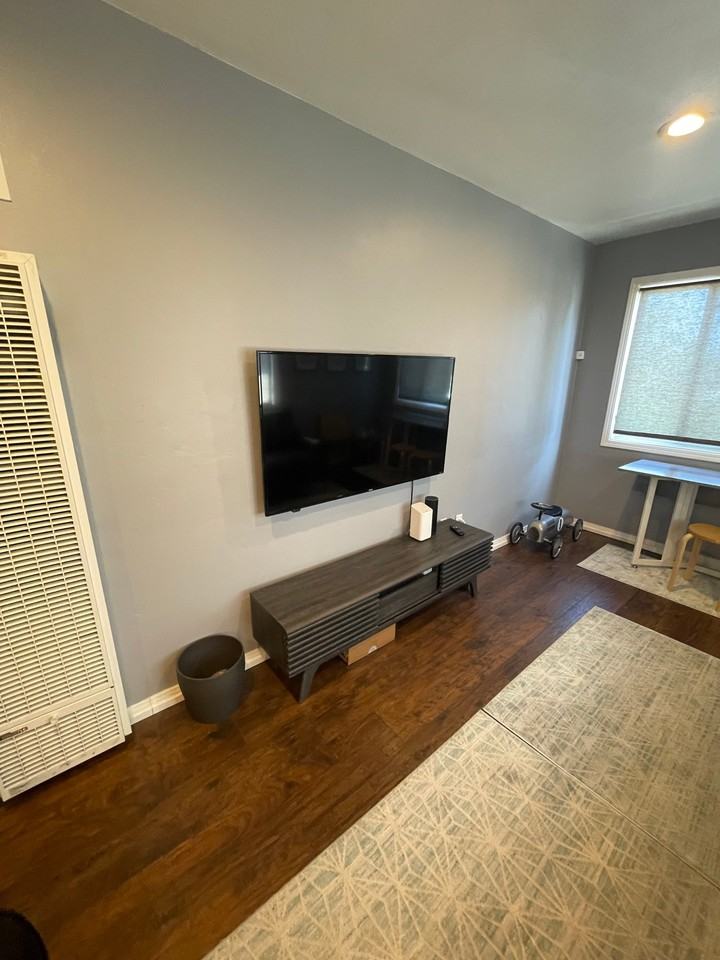 3959 B St - Photo 5 of 17