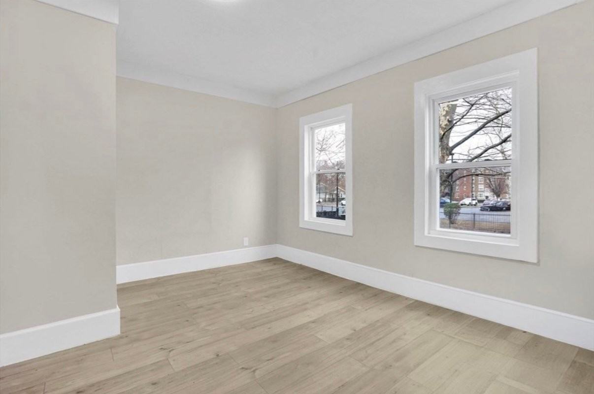 14 Adams St #2 - Photo 2 of 8